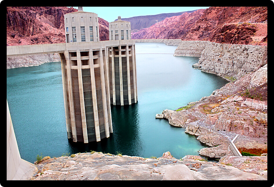 Arizona Intake Towers rise out of Lake Mead at Hoover Dam in the southwestern United States.