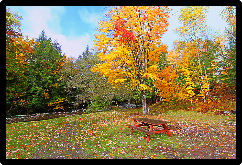 Michigans Upper Peninsula has beautiful fall colors and numerous recreational areas to be enjoyed.
