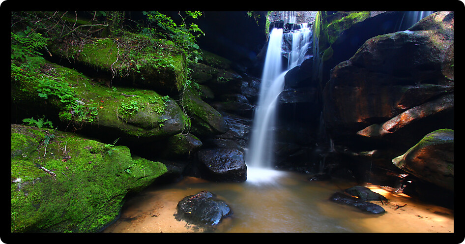 Beautiful waterfall in a rocky canyon of northern Alabama.