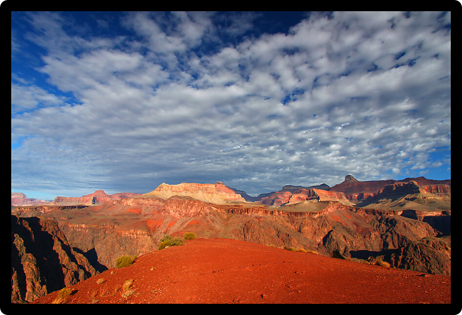 Rugged scenery of Grand Canyon National Park in northern Arizona.