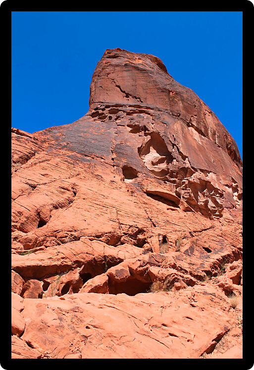 Giant red rock pinnacle at Valley of Fire State Park in Nevada.
