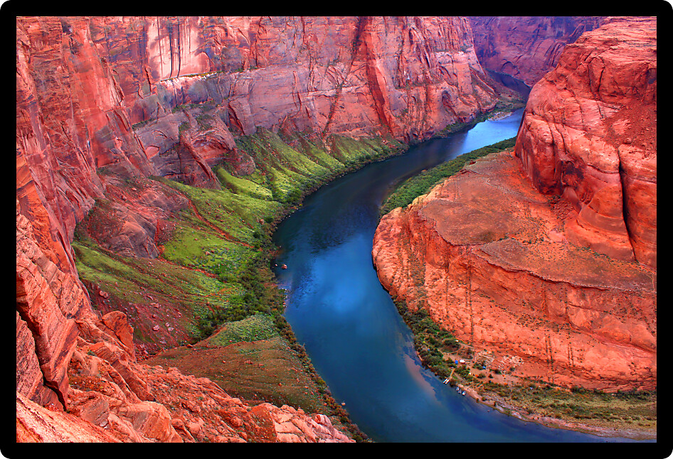 Winding bends of the Colorado River as it makes its way through Arizona.