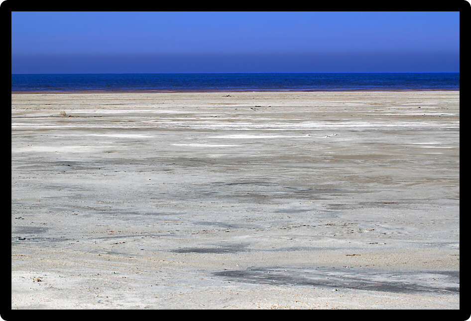 View of the salt flats surrounding the Great Salt Lake of Utah.